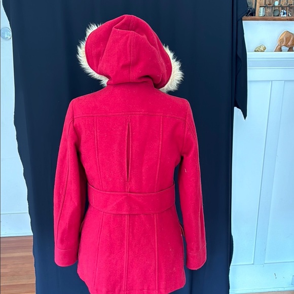American Eagle Outfitters Wool Blend Women's Red Toggle Coat with Faux Fur Hood - Picture 6 of 12